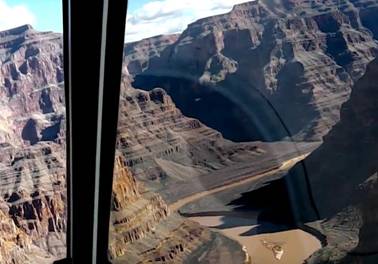 Grand Canyon - Heli Flug.jpg